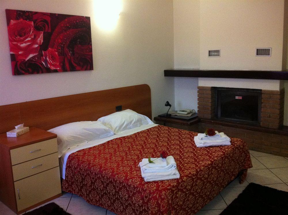 Hotel Pontenuovo Merone