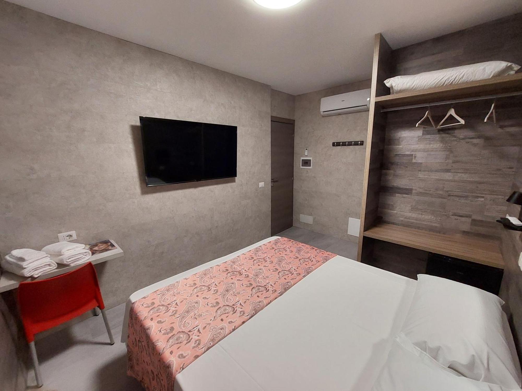 Pontenuovo Hotel